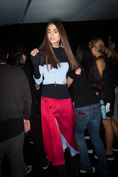 Look 64